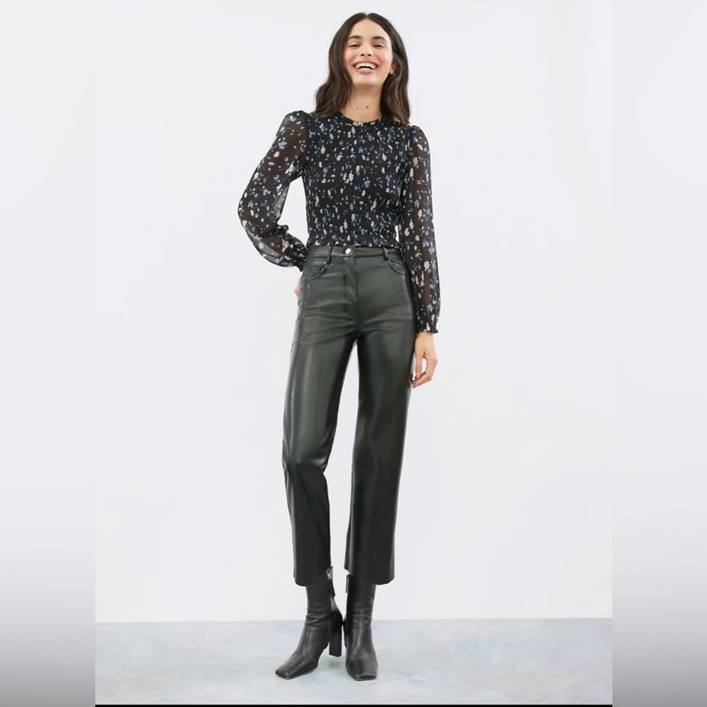 Aritzia Wilfred Melina Cropped Vegan Leather Pant